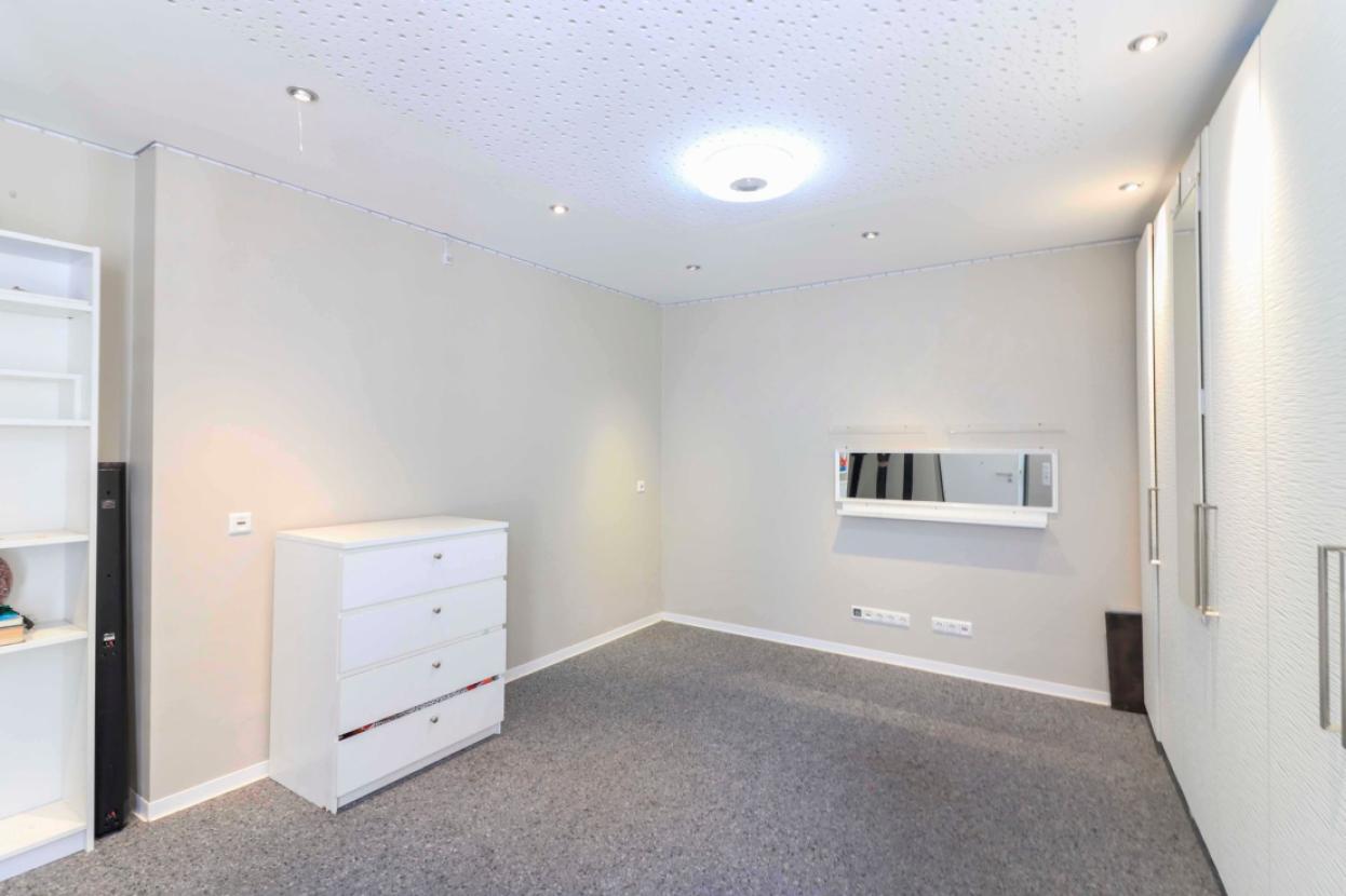 Schlafzimmer I 2. OG