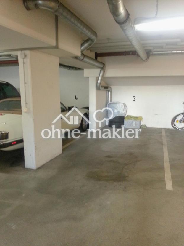 Tiefgaragenstellplatz