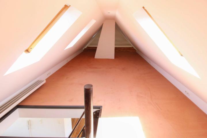 Spitzboden Schlafzimmer NEU