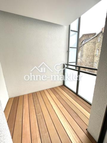 Loggia mit Bangkirai-Dielen