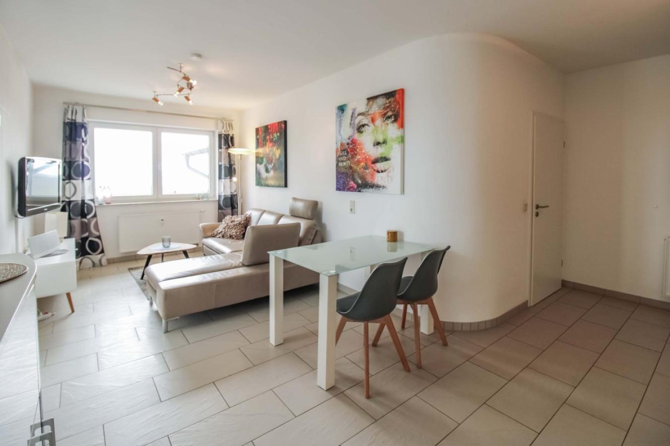 Wohn- und Essbereich