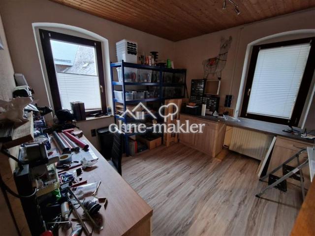 Kinderzimmer/Arbeitszimmer