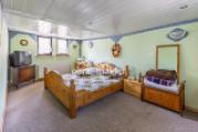 Haus 1 OG Schlafzimmer 1