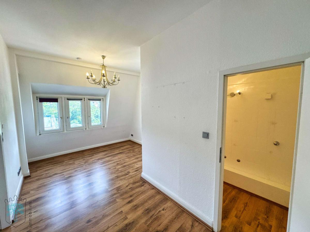 Ankleide und Schlafzimmer