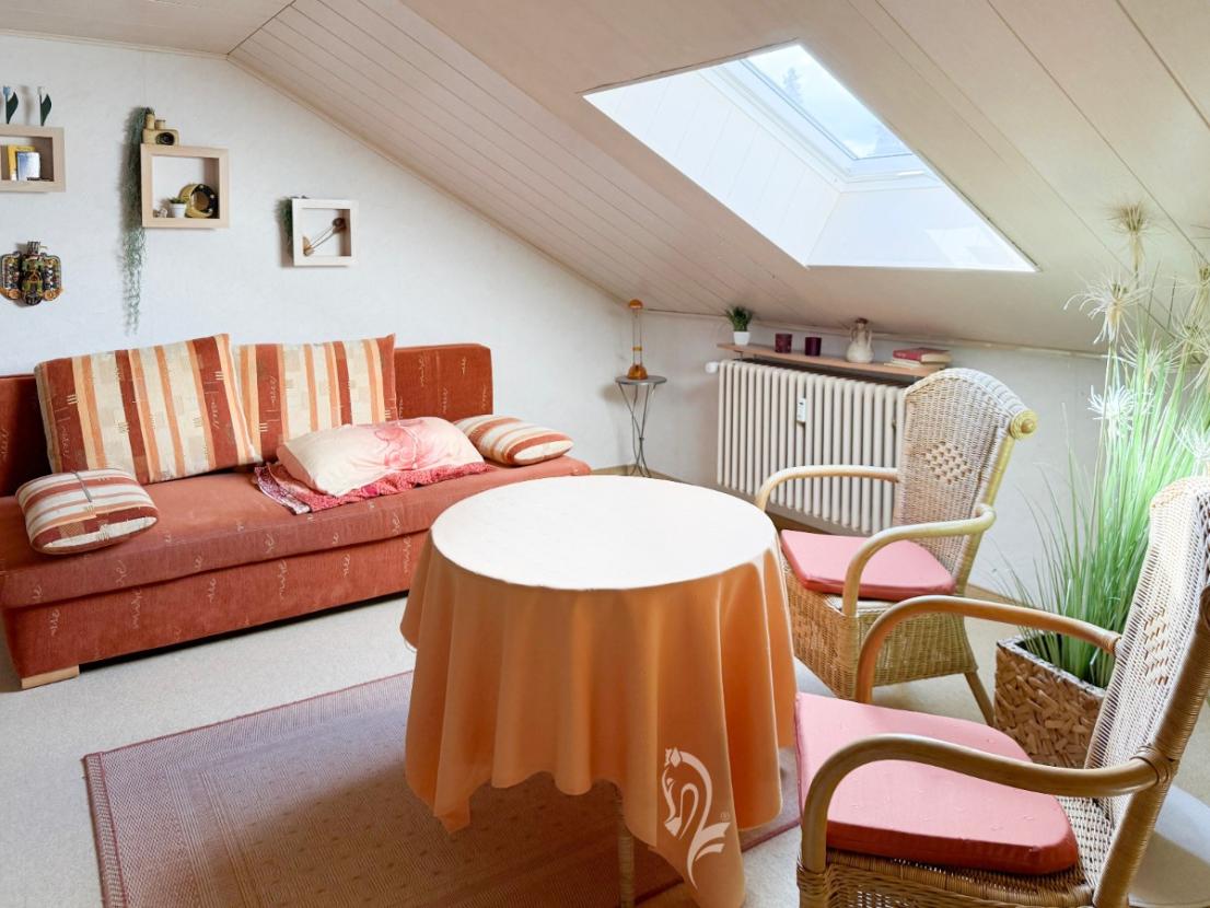 Dachgeschoss: zusätzliches Dachzimmer (Hobby, Büro, Teenager)