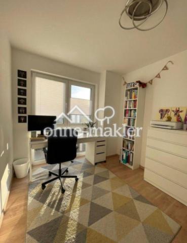 Kinderzimmer / Büro