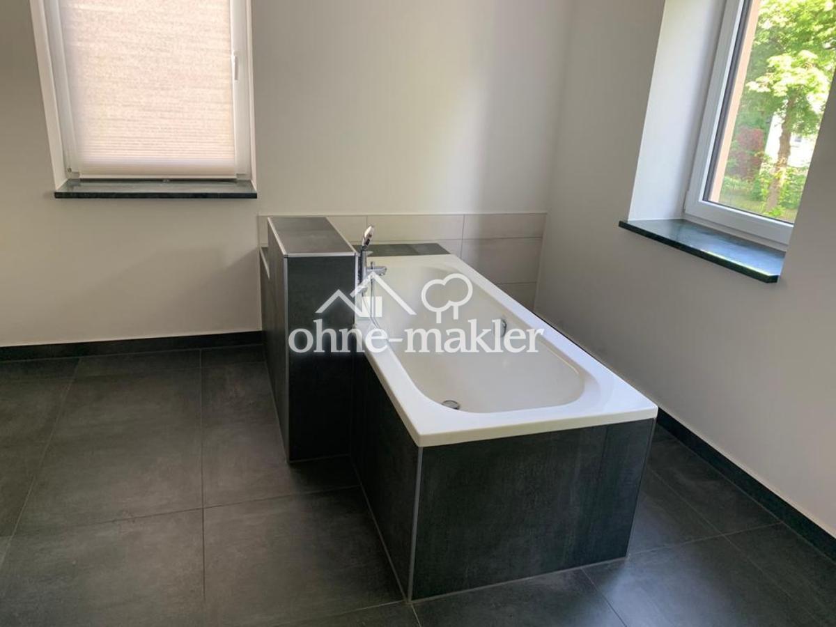 Bad, Ansicht Badewanne