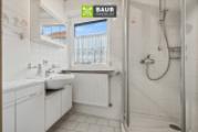 Duschbadezimmer im OG