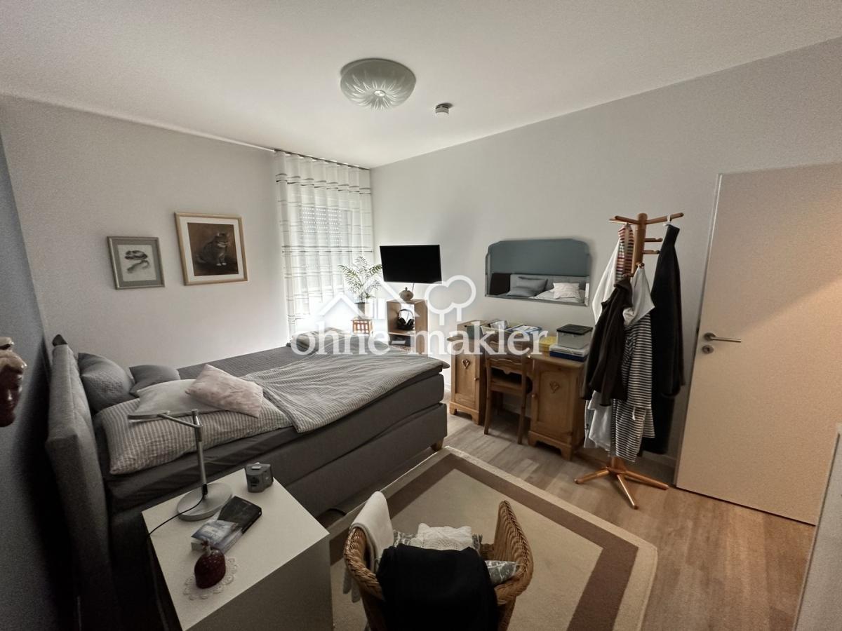 Schlafzimmer (Bsp. möbliert)