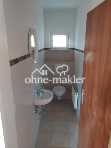 Gäste WC Bäder baugleich EG/OG