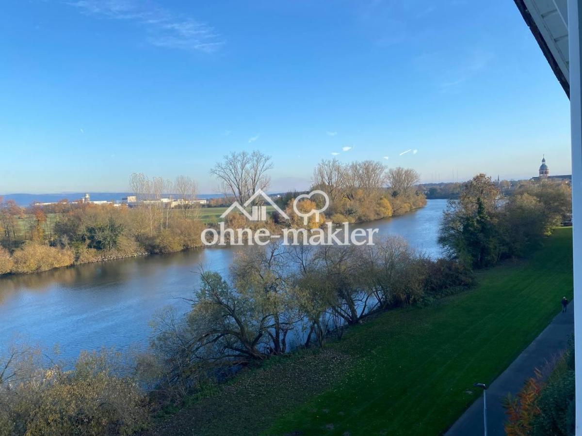 Blick Richtung  Basilika