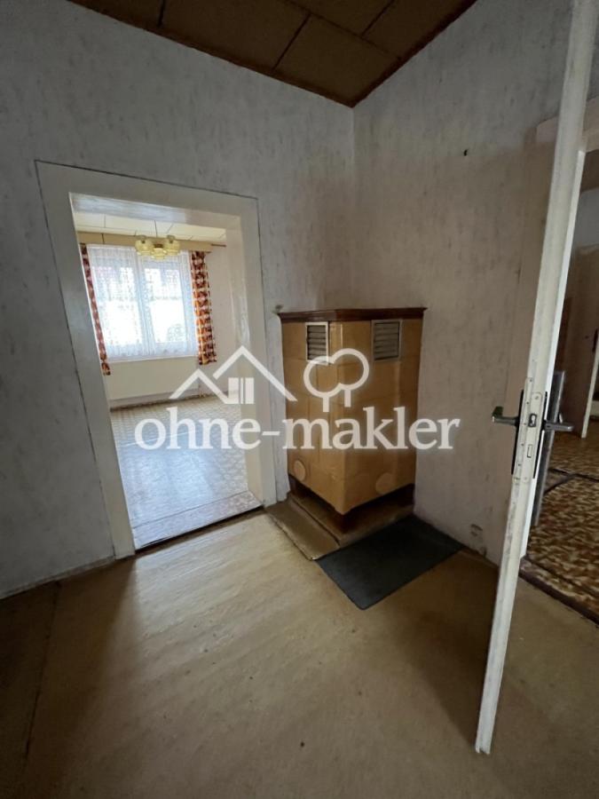 Erdgeschoss mit Ofen