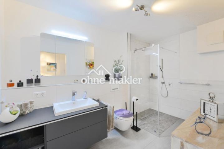 Bad mit barrierefreier Dusche