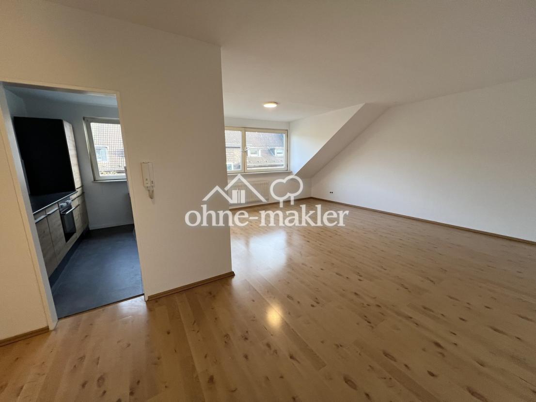 Wohnbereich + Küche