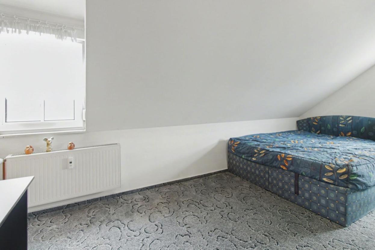 Schlafzimmer II OG (EFH)