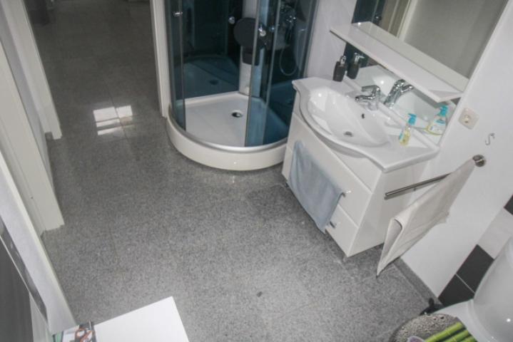 Badezimmer_im_Bungalow