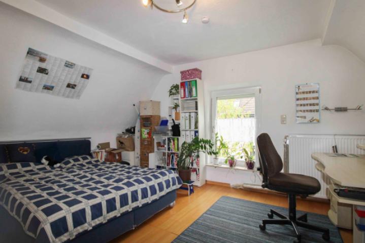 Schlaf-/Kinderzimmer OG