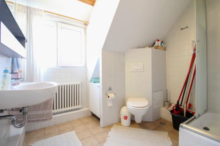 Badezimmer 2.OG