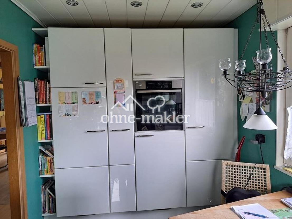 Jagdhausweg 12-1. OG,Küche li.