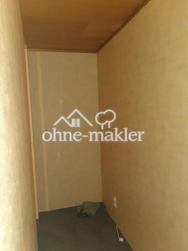 Jagdhwg. 12-1. OG Kleiders. be