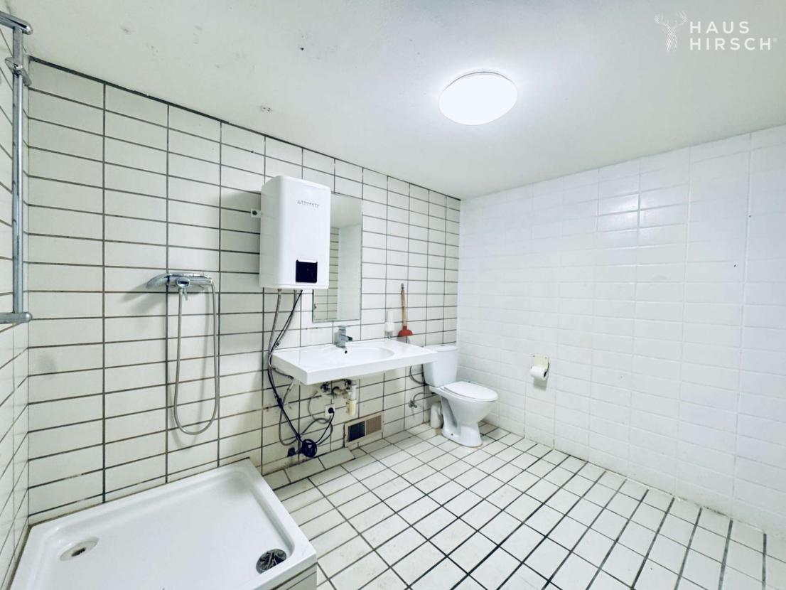 Souterrain Bad mit Dusche