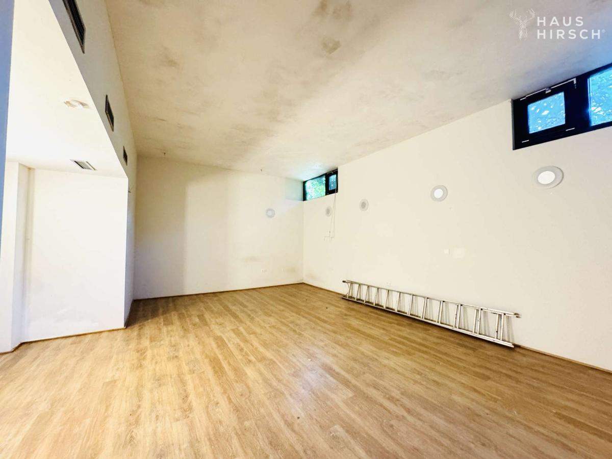 1. UG großes Kinozimmer