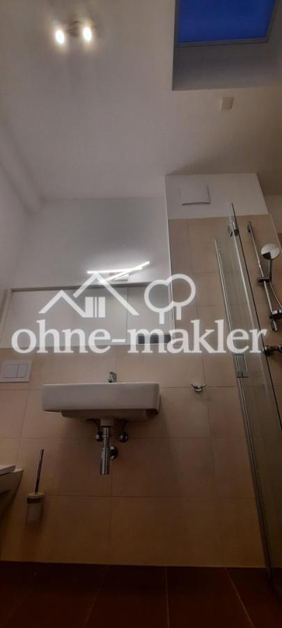 Duschbad 2.OG (Fenster!)