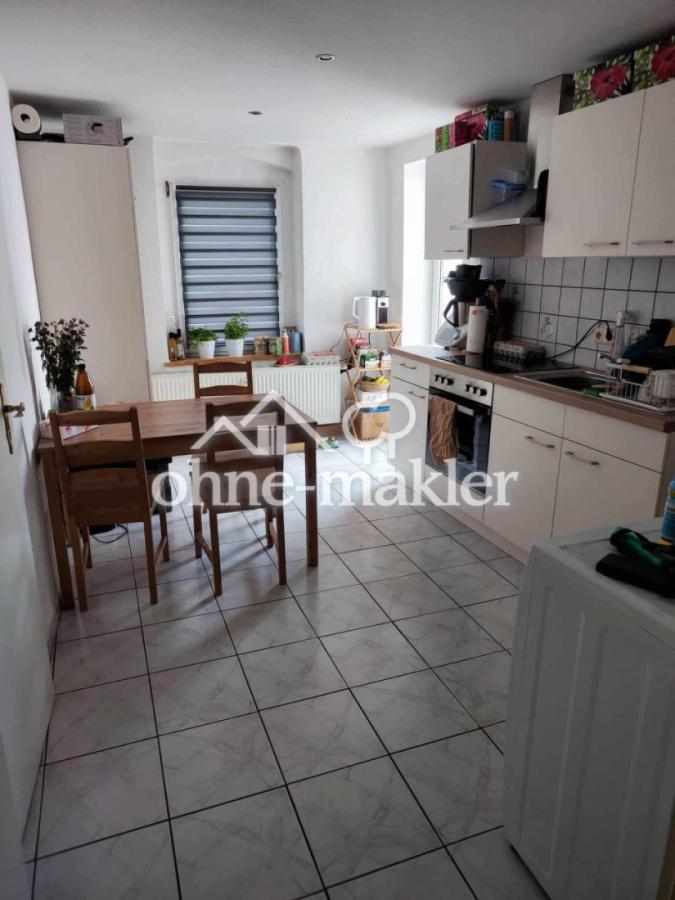 Küche mit Essbereich