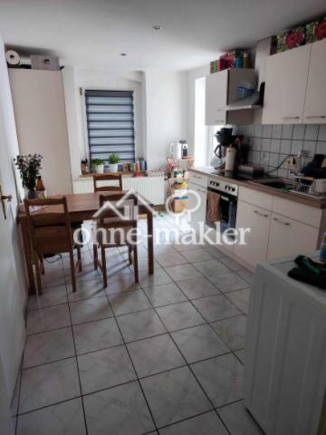 Küche mit Essbereich