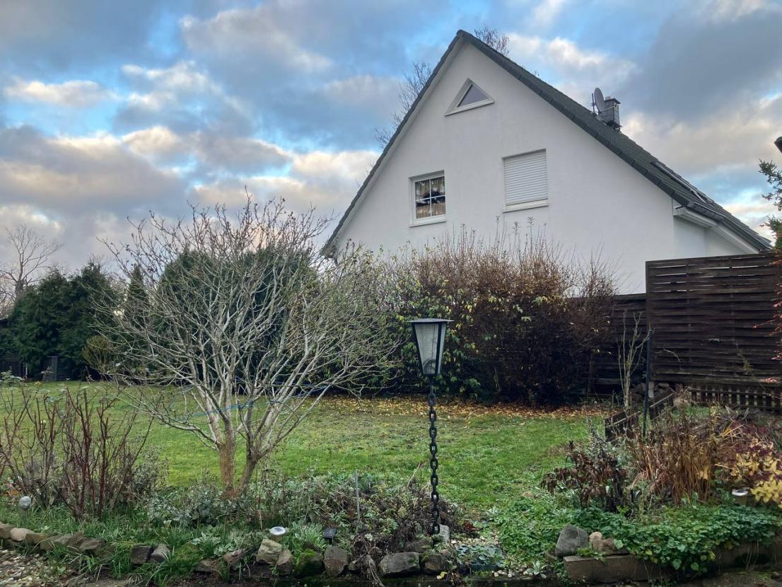 2-geschossige Umgebungsbebauung