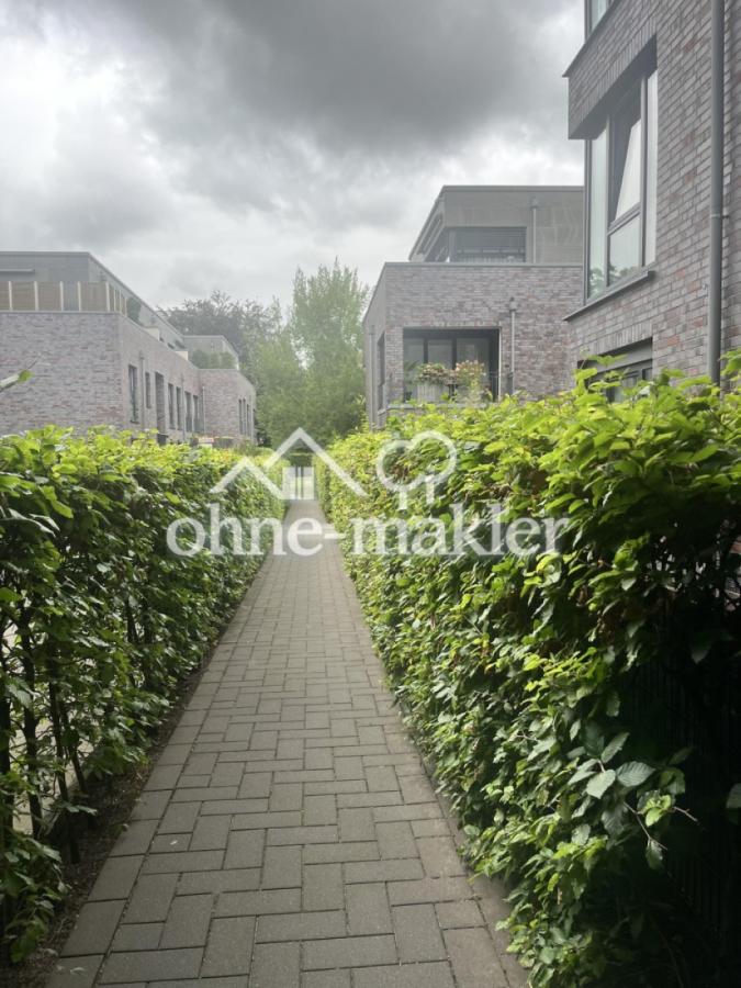 Hinterer Gebäudezugang