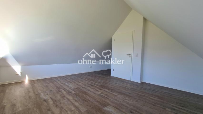 Spitzboden/Arbeitszimmer