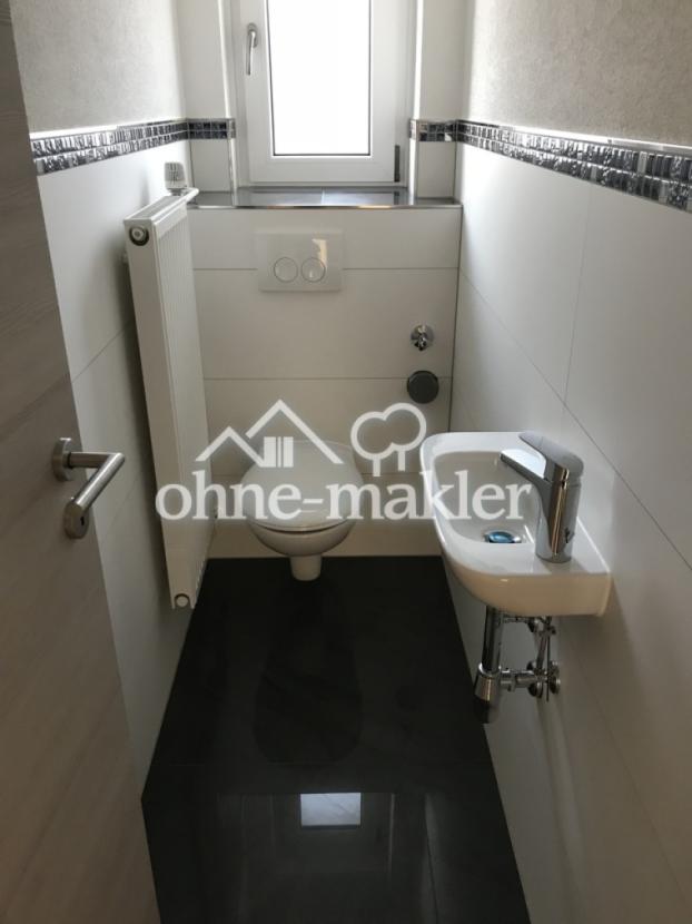 Gäste WC+ Faschbecken