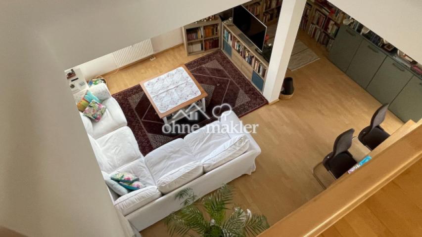 Tiefblick ins Wohnzimmer