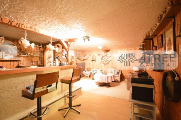 Großer Hobbyraum im KG