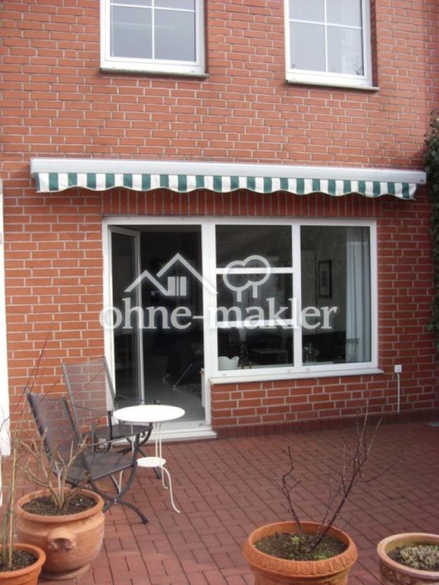 Terrasse vor dem Wohnzimmer 