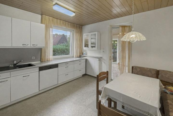 Küche mit Wintergarten