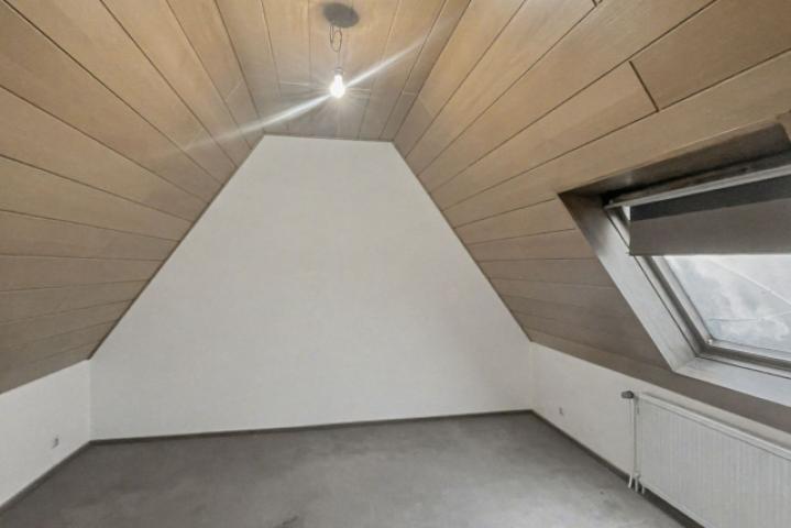 Spielraum im Spitzboden