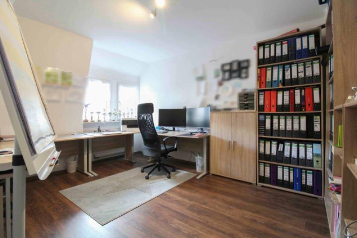 Büro__Polsumer Str.225B DG