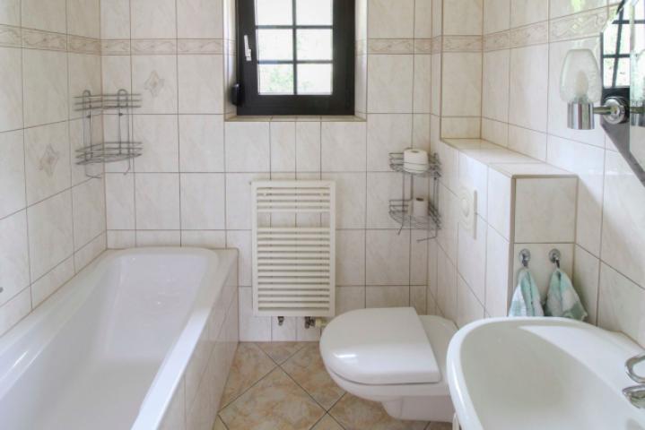Badezimmer EG