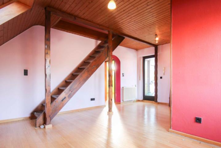 Wohnzimmer Vorderhaus OG