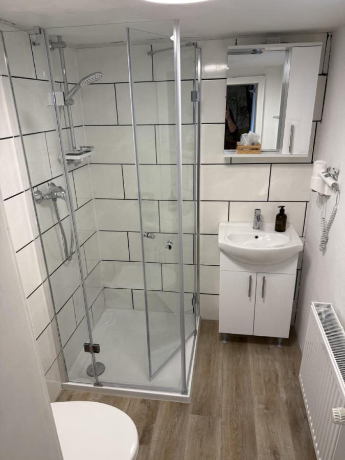 Bäder mit bodentiefen Duschen