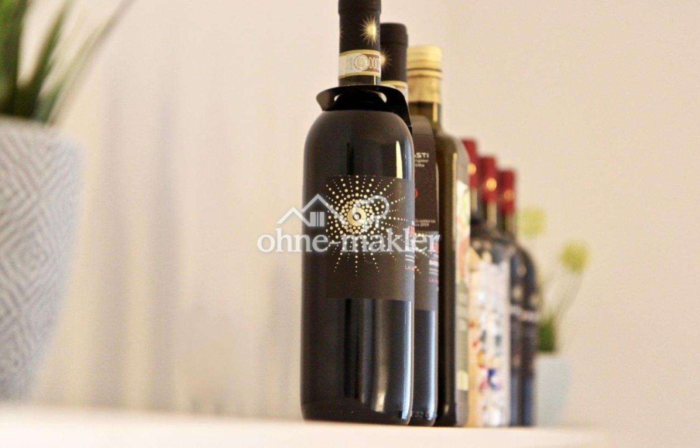 Vollausstattung mit Geschirr e