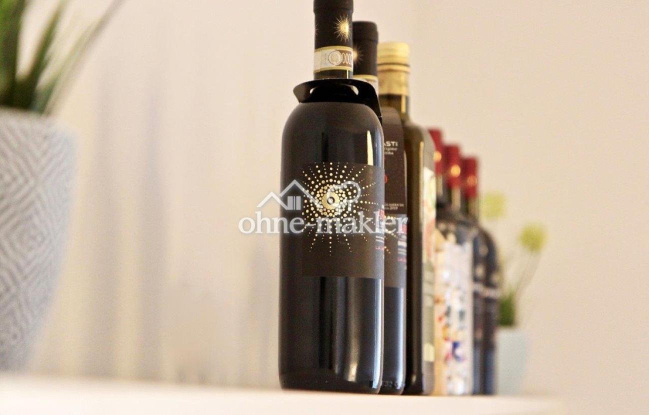 Vollausstattung mit Geschirr e