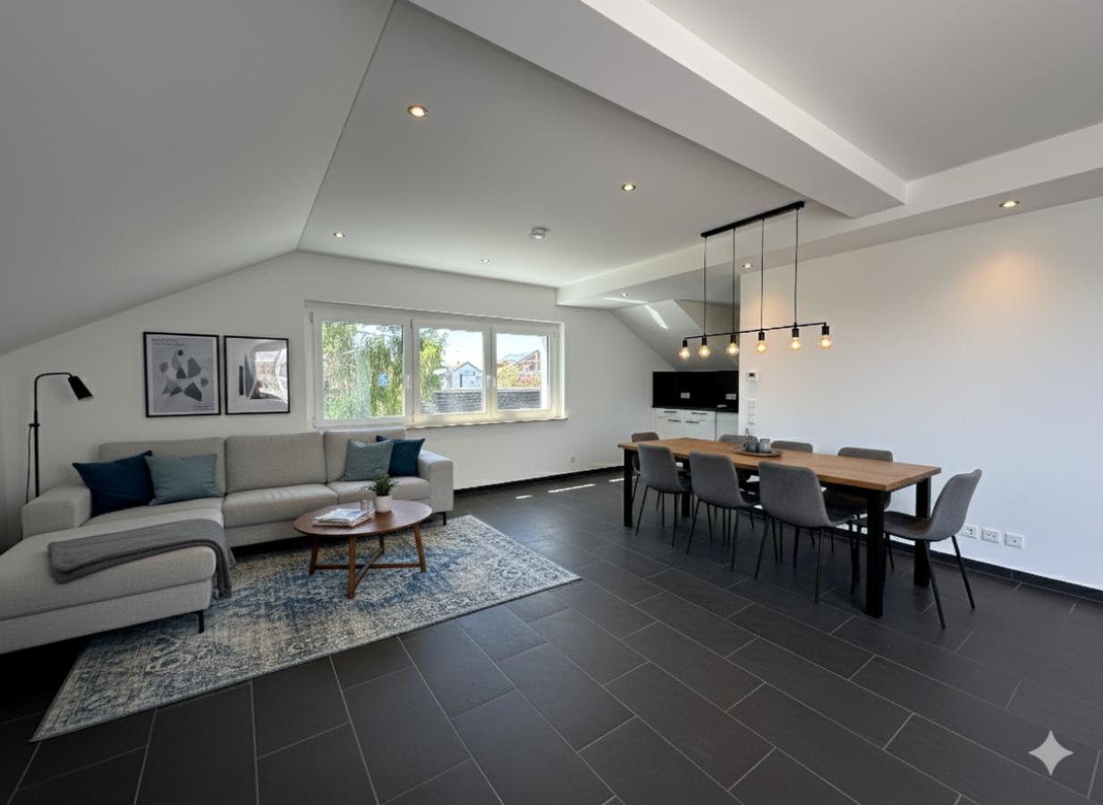 Wohn- und Essbereich 