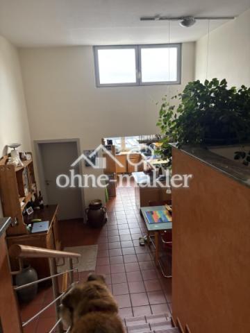 Blick hinunter zur Küche 