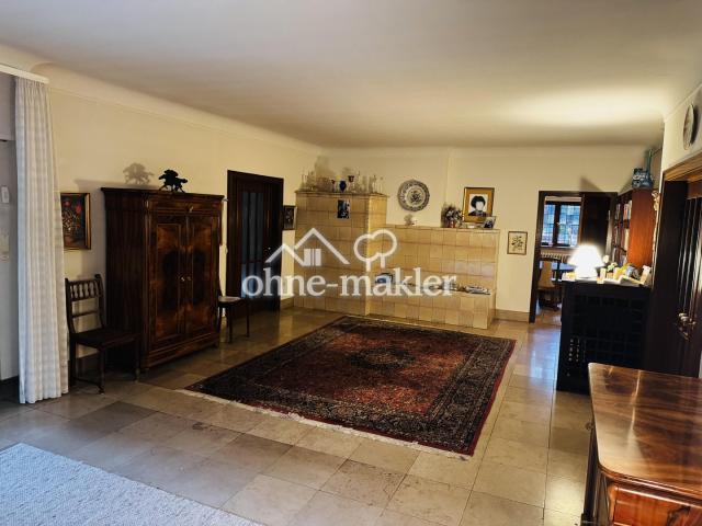 Blick ins große Wohnzimmer 