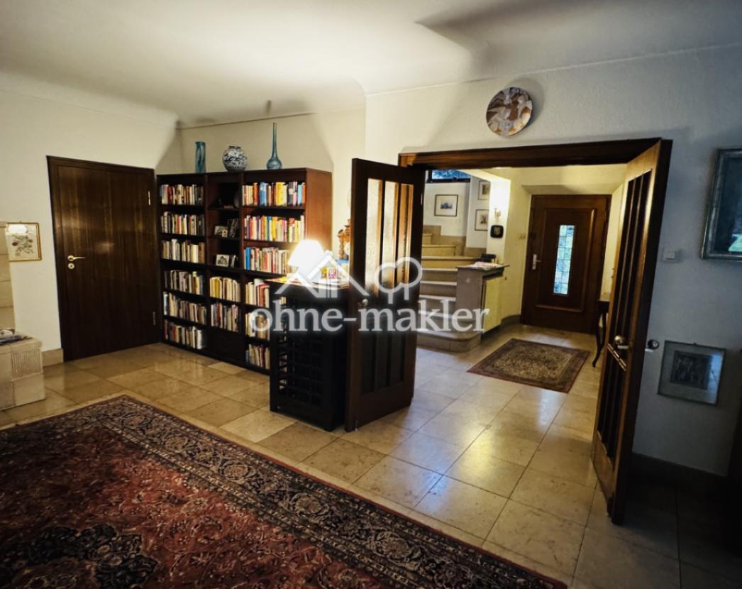 Blick ins große Wohnzimmer 