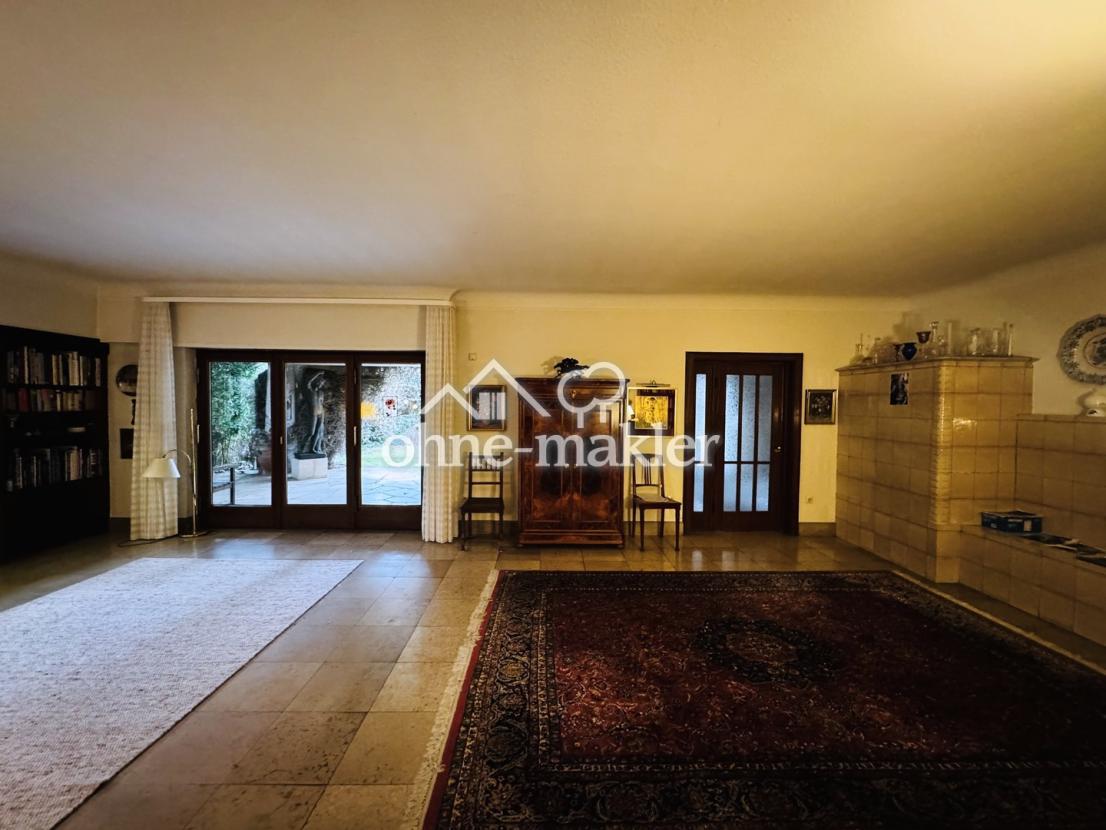 Blick ins große Wohnzimmer