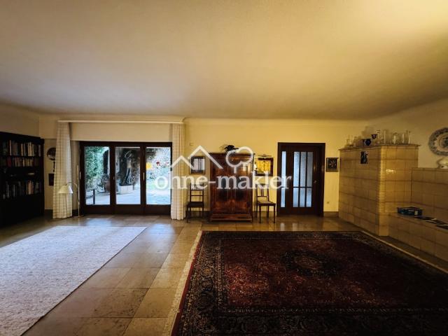 Blick ins große Wohnzimmer